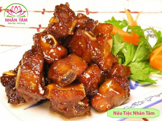 cách làm sườn non rim mặn ngọt